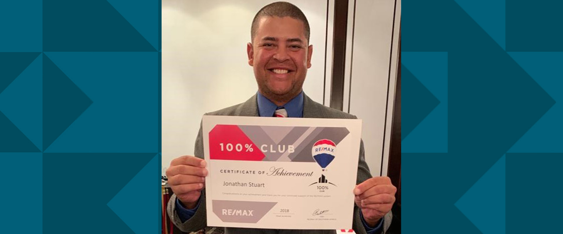 sales associate earns half a million without transport