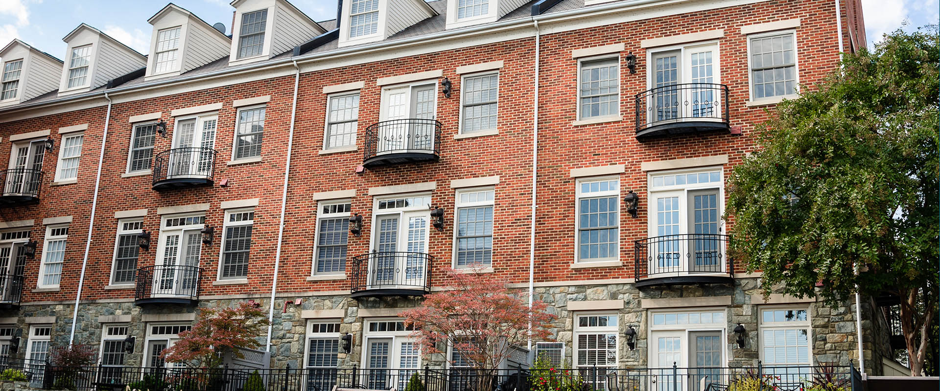 zero lot line condo townhouse or duplex